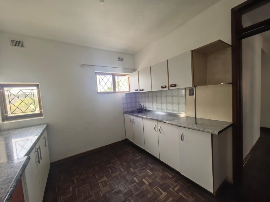 To Let 2 Bedroom Property for Rent in Umhlatuzana KwaZulu-Natal