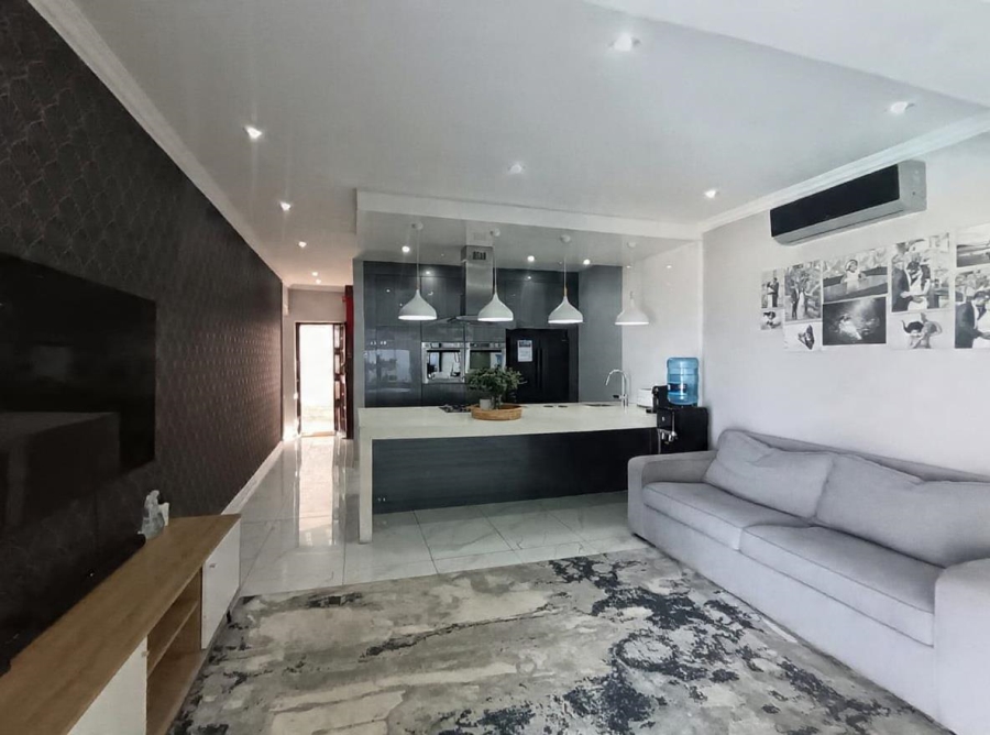 4 Bedroom Property for Sale in Bluff KwaZulu-Natal