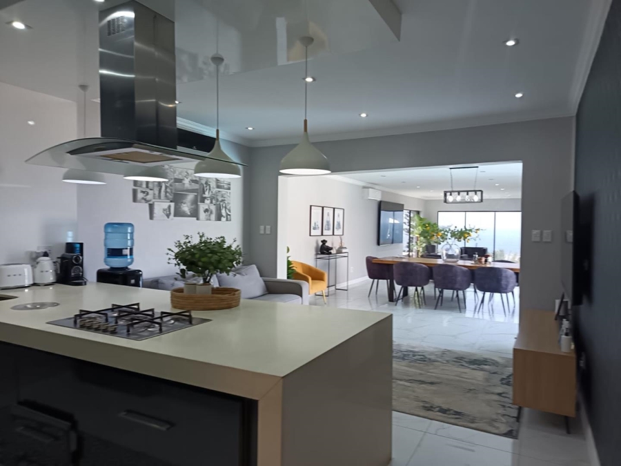 4 Bedroom Property for Sale in Bluff KwaZulu-Natal