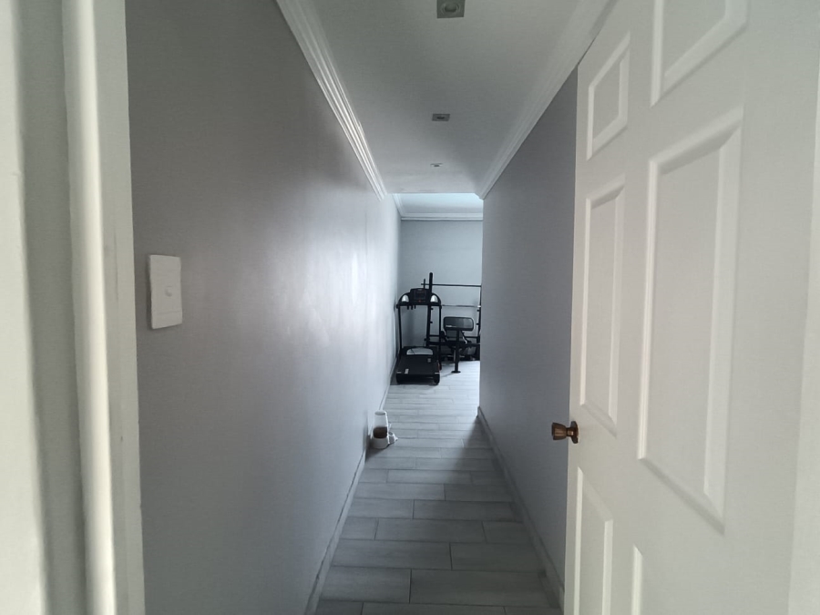 4 Bedroom Property for Sale in Bluff KwaZulu-Natal