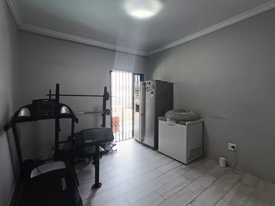4 Bedroom Property for Sale in Bluff KwaZulu-Natal