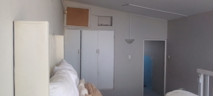 2 Bedroom Property for Sale in Durban Central KwaZulu-Natal
