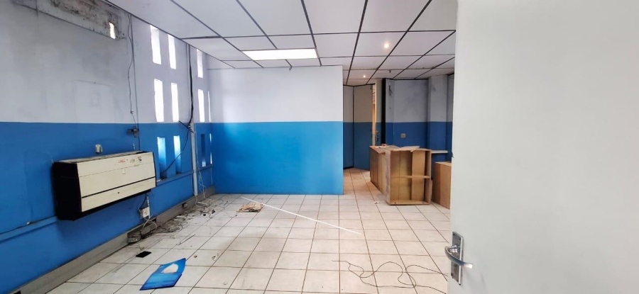 To Let Commercial Property for Rent in Warwick KwaZulu-Natal
