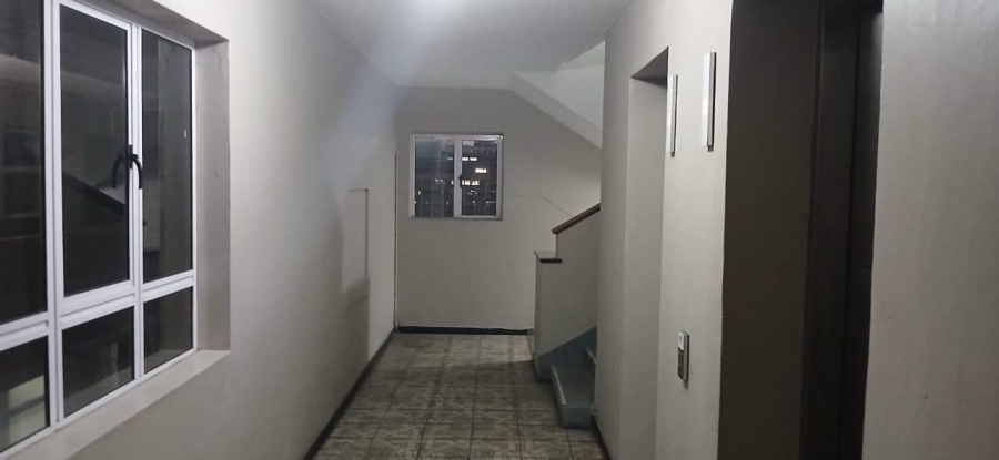 2 Bedroom Property for Sale in Durban Central KwaZulu-Natal