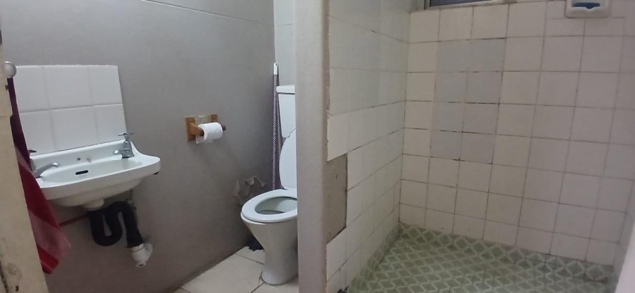 2 Bedroom Property for Sale in Durban Central KwaZulu-Natal