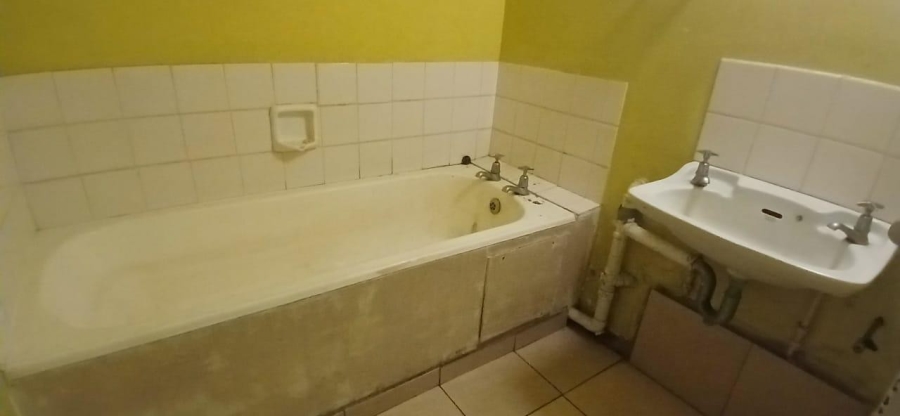 2 Bedroom Property for Sale in Durban Central KwaZulu-Natal