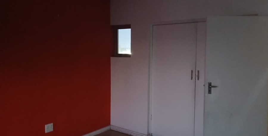 2 Bedroom Property for Sale in Durban Central KwaZulu-Natal