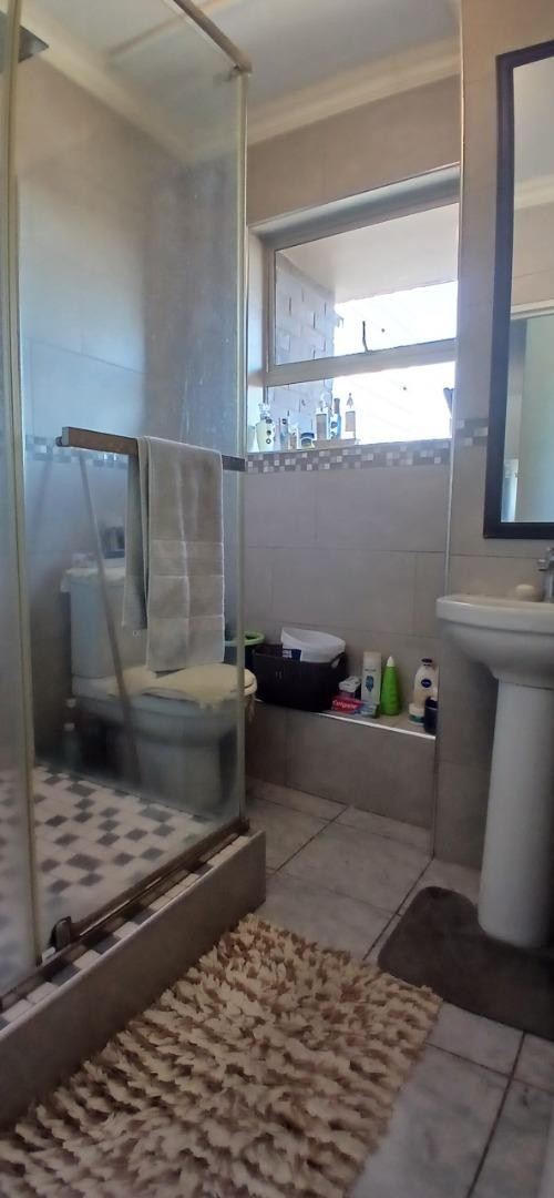 1 Bedroom Property for Sale in North Beach KwaZulu-Natal