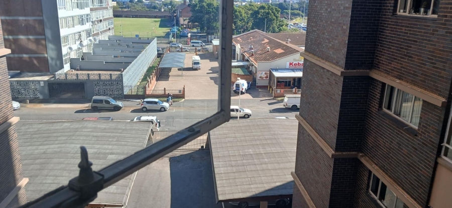 1 Bedroom Property for Sale in North Beach KwaZulu-Natal