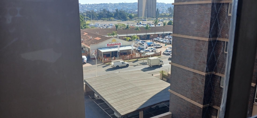 1 Bedroom Property for Sale in North Beach KwaZulu-Natal