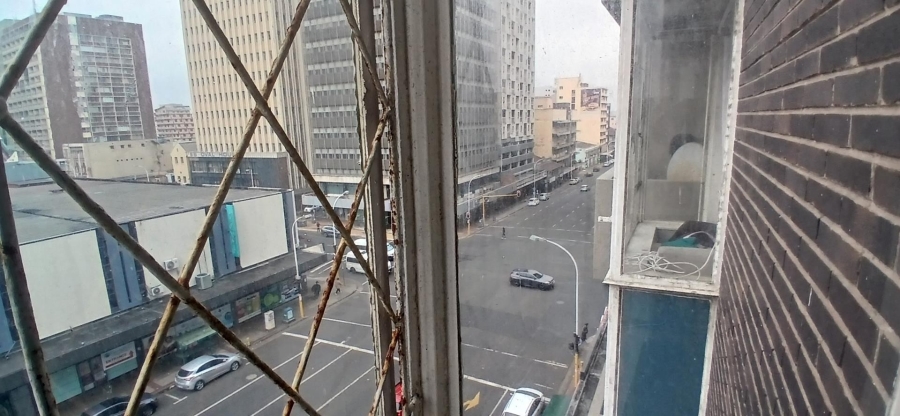 1 Bedroom Property for Sale in Durban Central KwaZulu-Natal