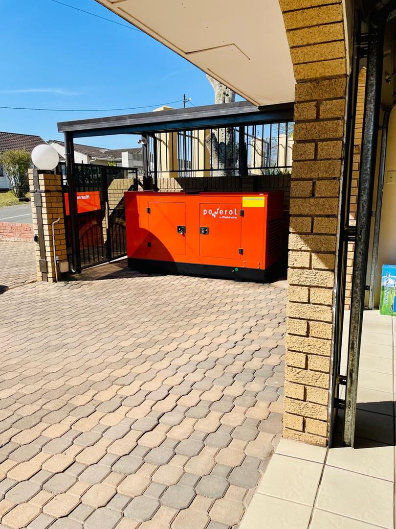 6 Bedroom Property for Sale in Mpumalanga KwaZulu-Natal