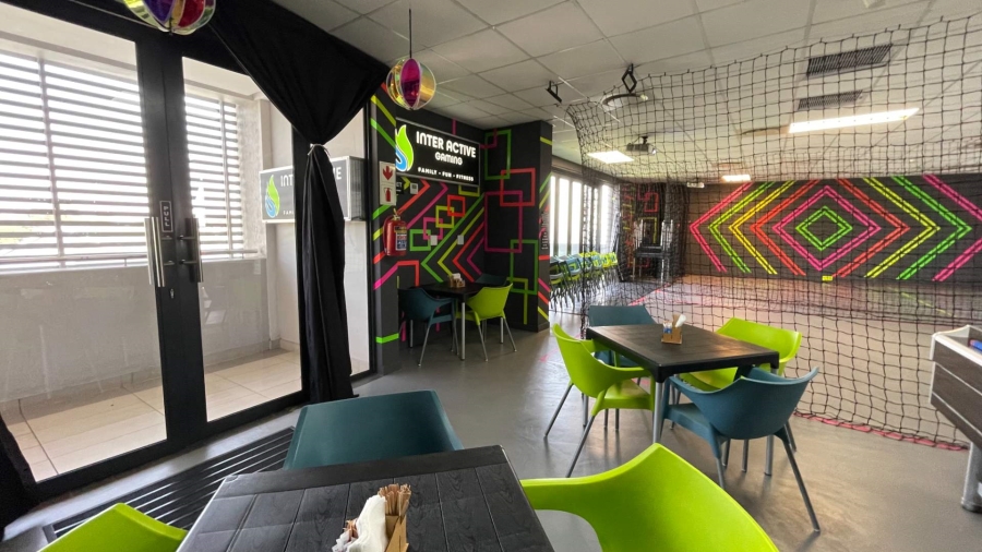 To Let Commercial Property for Rent in Sunningdale KwaZulu-Natal