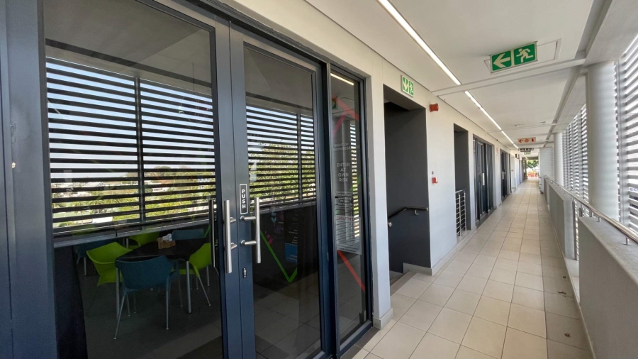 To Let Commercial Property for Rent in Sunningdale KwaZulu-Natal