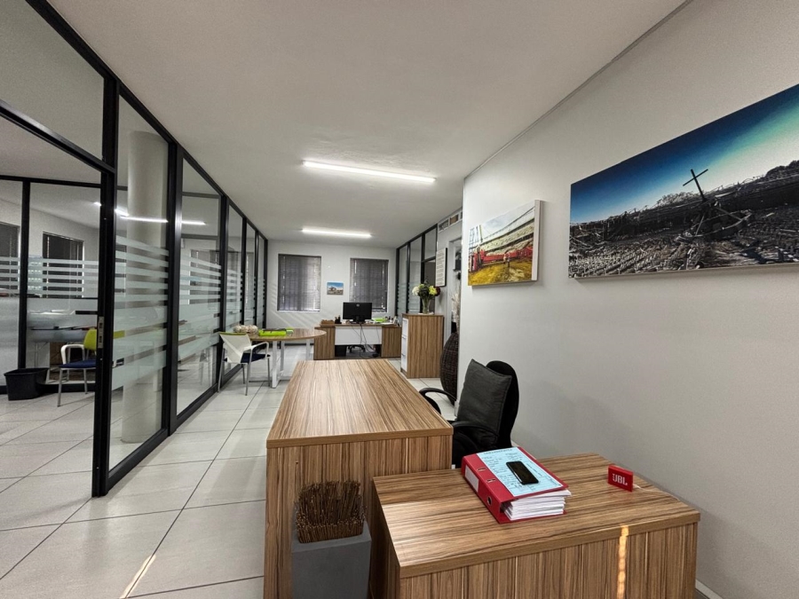 To Let Commercial Property for Rent in Hillcrest KwaZulu-Natal