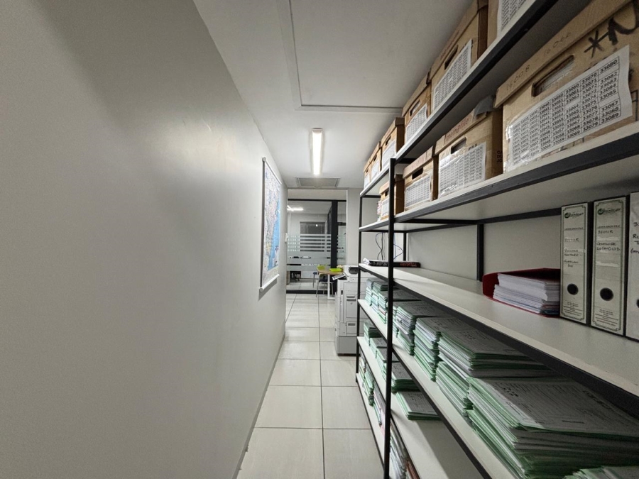 To Let Commercial Property for Rent in Hillcrest KwaZulu-Natal
