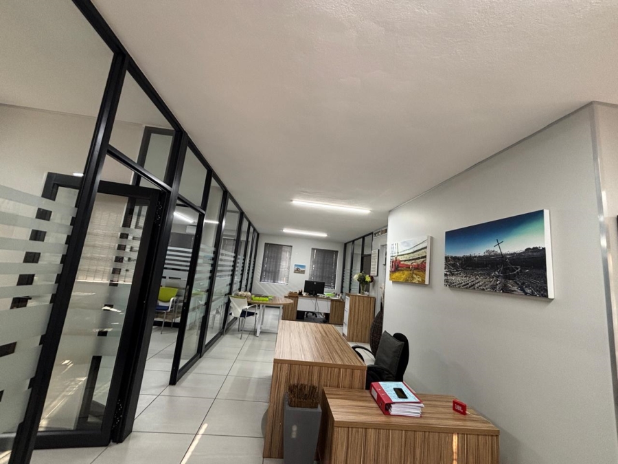 To Let Commercial Property for Rent in Hillcrest KwaZulu-Natal