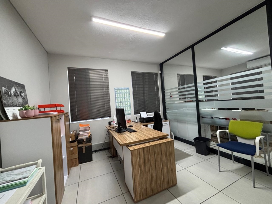To Let Commercial Property for Rent in Hillcrest KwaZulu-Natal