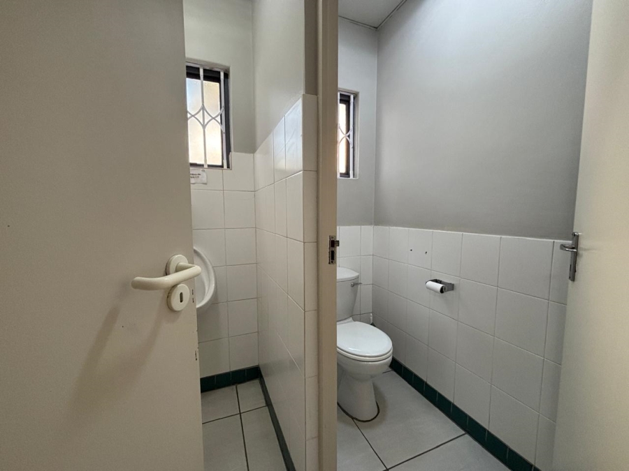 To Let Commercial Property for Rent in Hillcrest KwaZulu-Natal