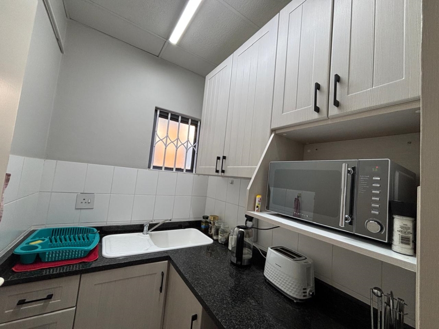 To Let Commercial Property for Rent in Hillcrest KwaZulu-Natal