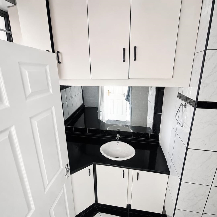 2 Bedroom Property for Sale in North Beach KwaZulu-Natal