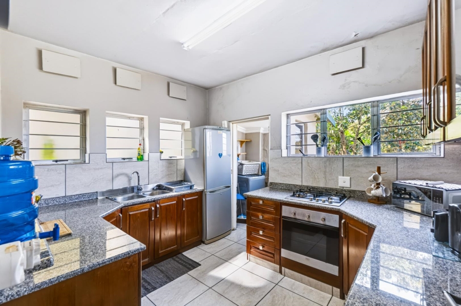 3 Bedroom Property for Sale in Amanzimtoti KwaZulu-Natal