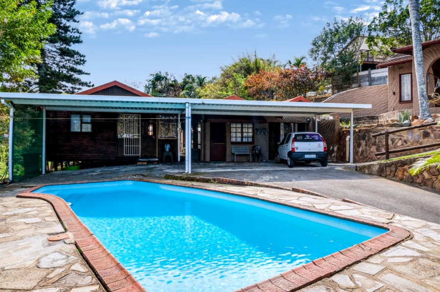 3 Bedroom Property for Sale in Amanzimtoti KwaZulu-Natal