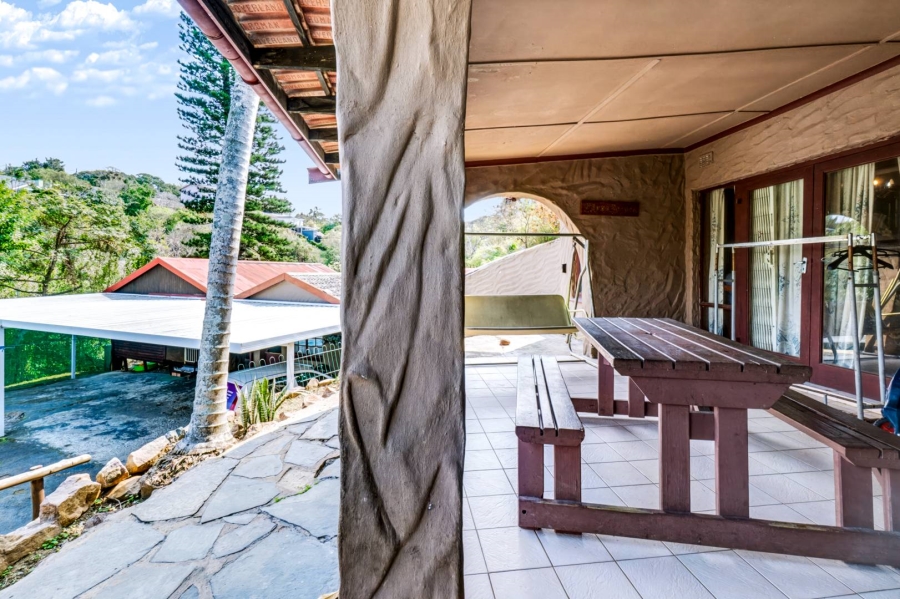 3 Bedroom Property for Sale in Amanzimtoti KwaZulu-Natal