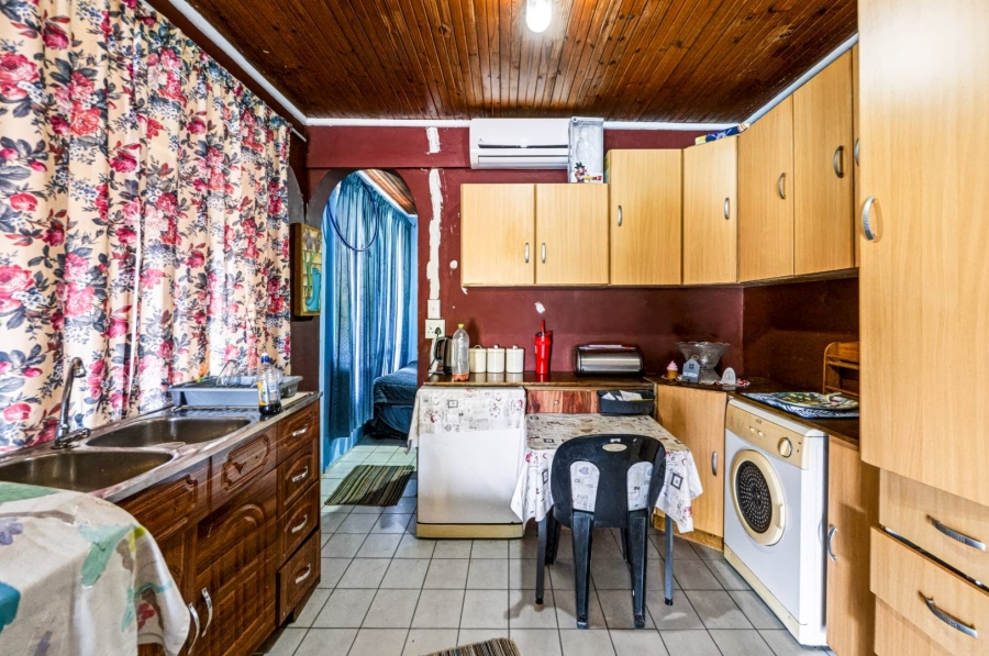 3 Bedroom Property for Sale in Amanzimtoti KwaZulu-Natal