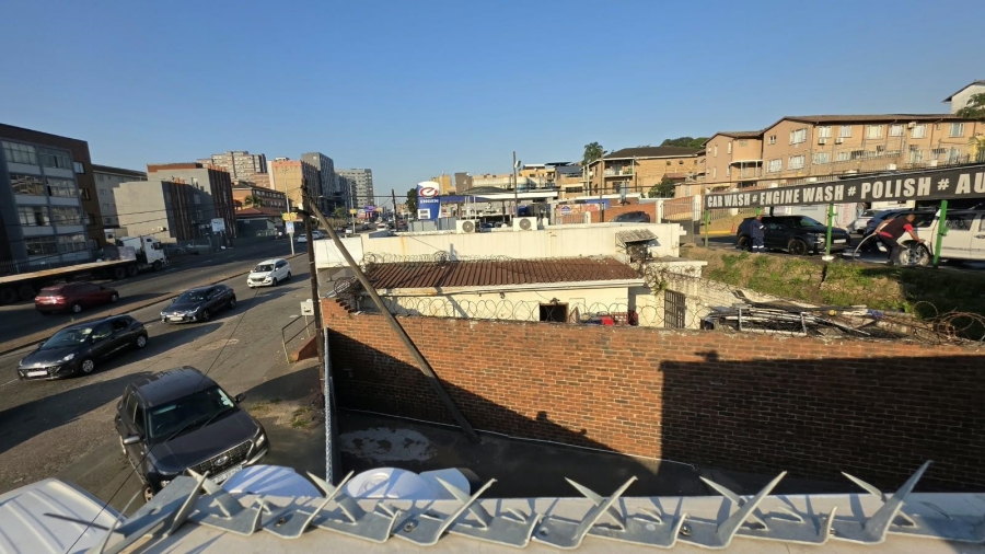 To Let Commercial Property for Rent in Berea KwaZulu-Natal