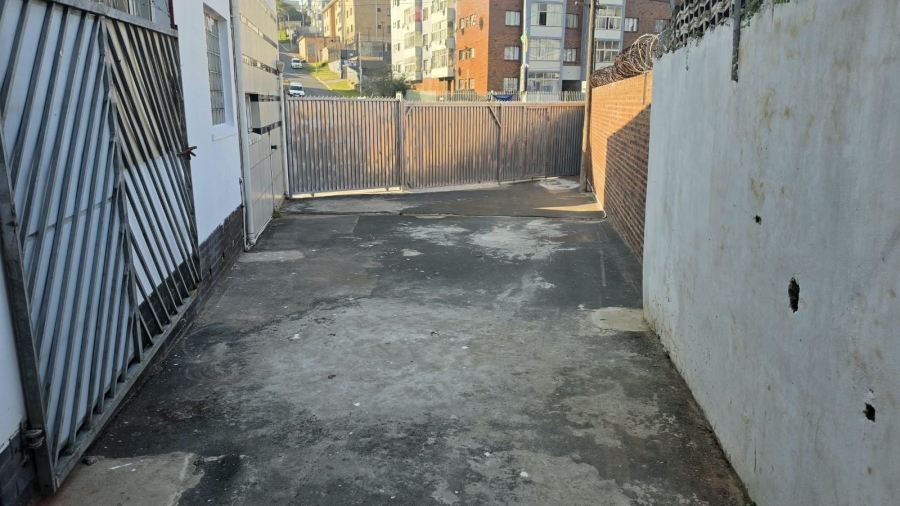 To Let Commercial Property for Rent in Berea KwaZulu-Natal