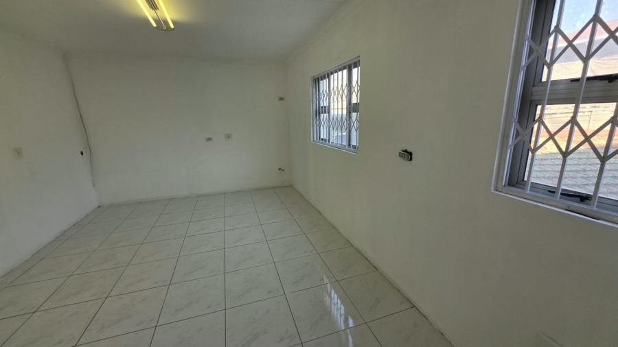 To Let Commercial Property for Rent in Berea KwaZulu-Natal