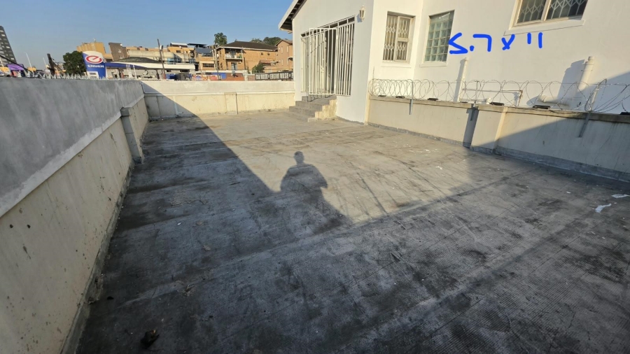 To Let Commercial Property for Rent in Berea KwaZulu-Natal