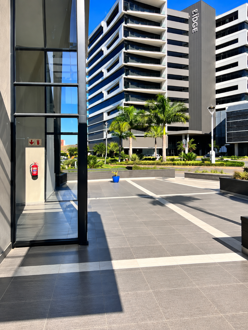 To Let Commercial Property for Rent in Umhlanga Ridge KwaZulu-Natal