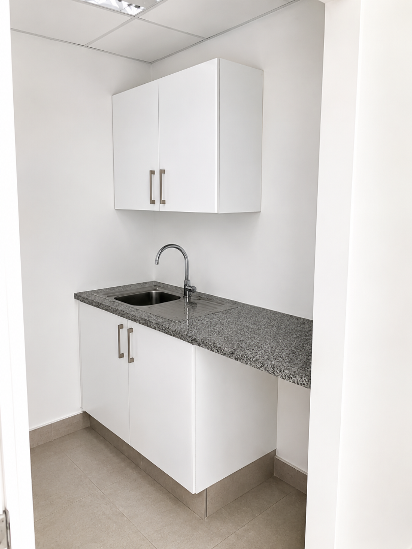 To Let Commercial Property for Rent in Umhlanga Ridge KwaZulu-Natal