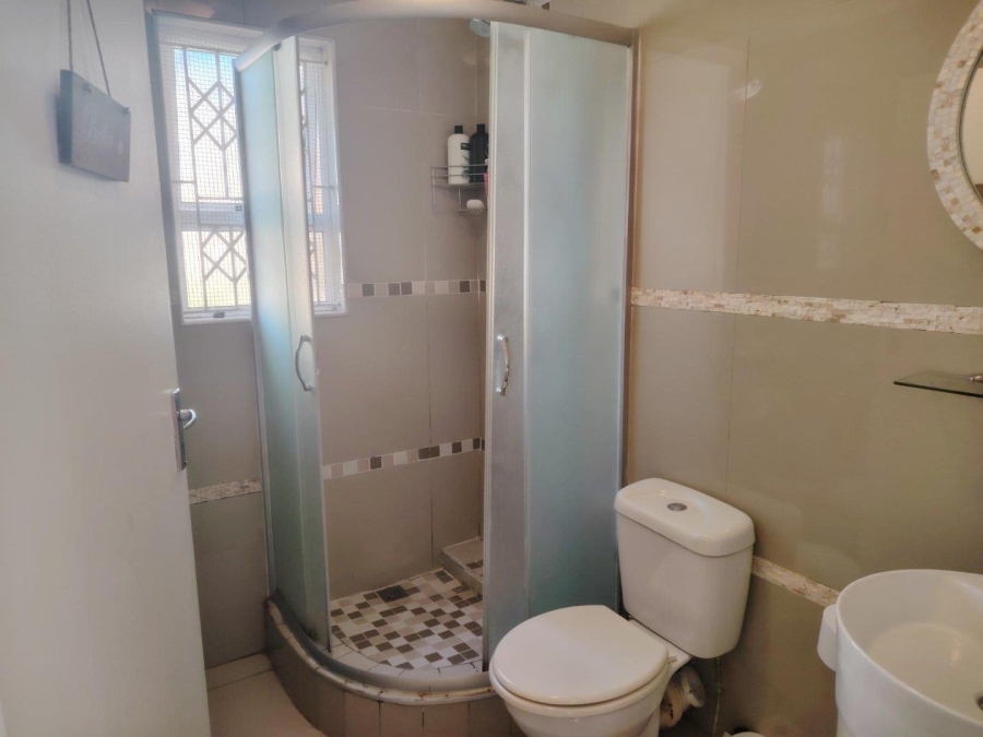 2 Bedroom Property for Sale in Kindlewood Estate KwaZulu-Natal