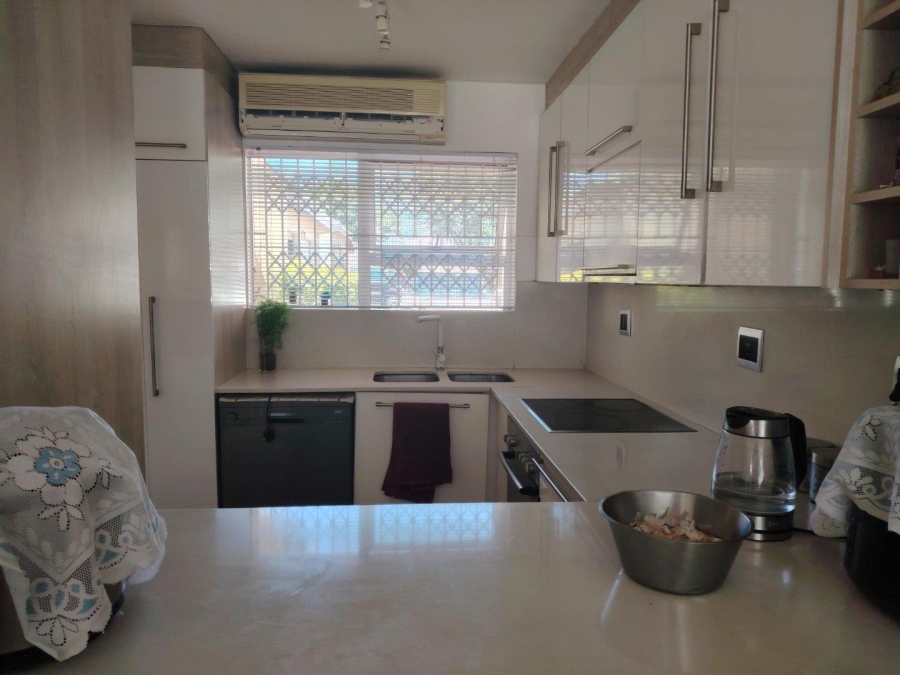 2 Bedroom Property for Sale in Kindlewood Estate KwaZulu-Natal
