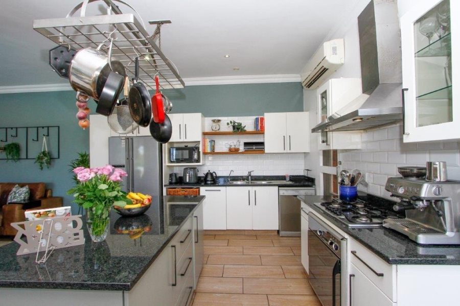 4 Bedroom Property for Sale in Kindlewood Estate KwaZulu-Natal