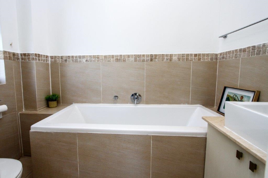 4 Bedroom Property for Sale in Kindlewood Estate KwaZulu-Natal