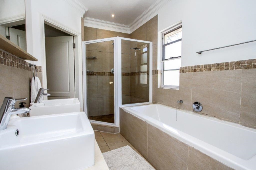 4 Bedroom Property for Sale in Kindlewood Estate KwaZulu-Natal