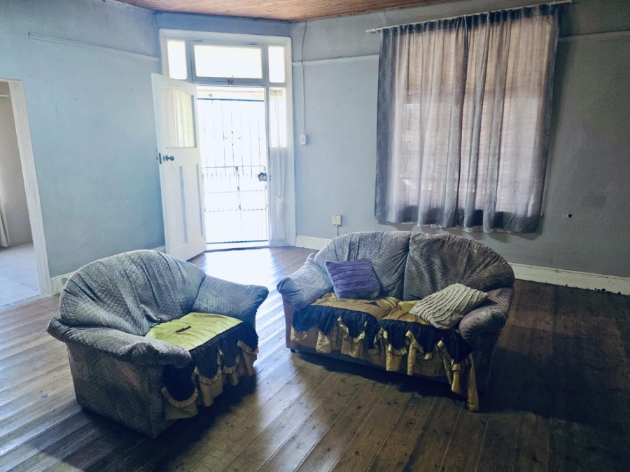 5 Bedroom Property for Sale in Louwsburg KwaZulu-Natal