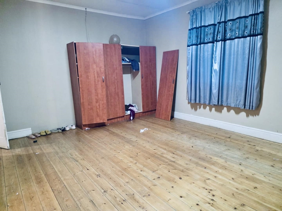 5 Bedroom Property for Sale in Louwsburg KwaZulu-Natal