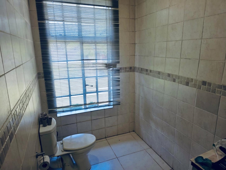 5 Bedroom Property for Sale in Louwsburg KwaZulu-Natal