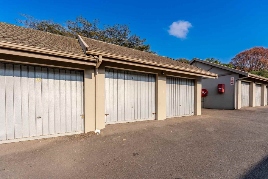 1 Bedroom Property for Sale in Hillcrest KwaZulu-Natal