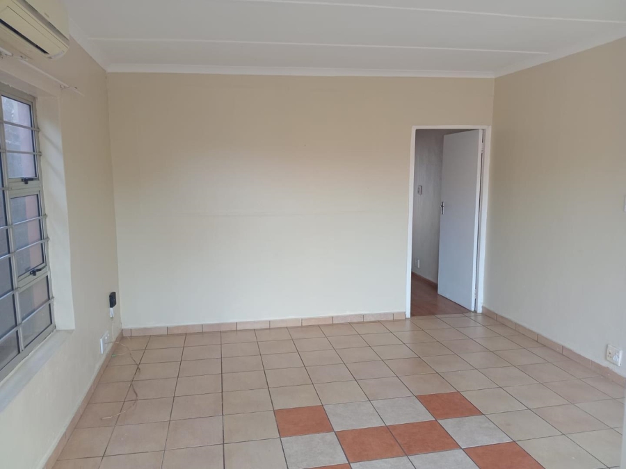 1 Bedroom Property for Sale in Birdswood KwaZulu-Natal