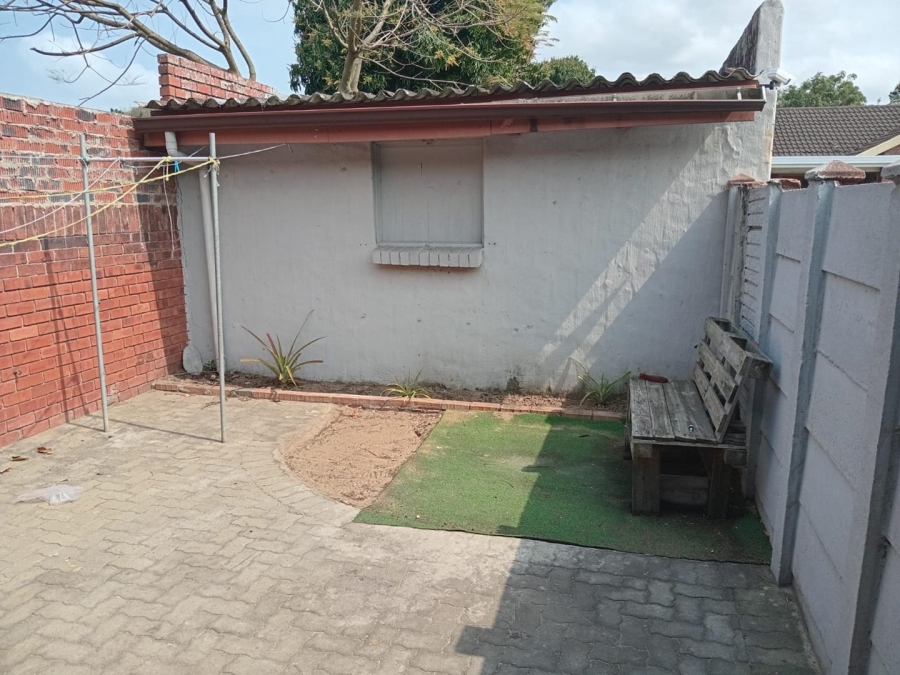 1 Bedroom Property for Sale in Birdswood KwaZulu-Natal