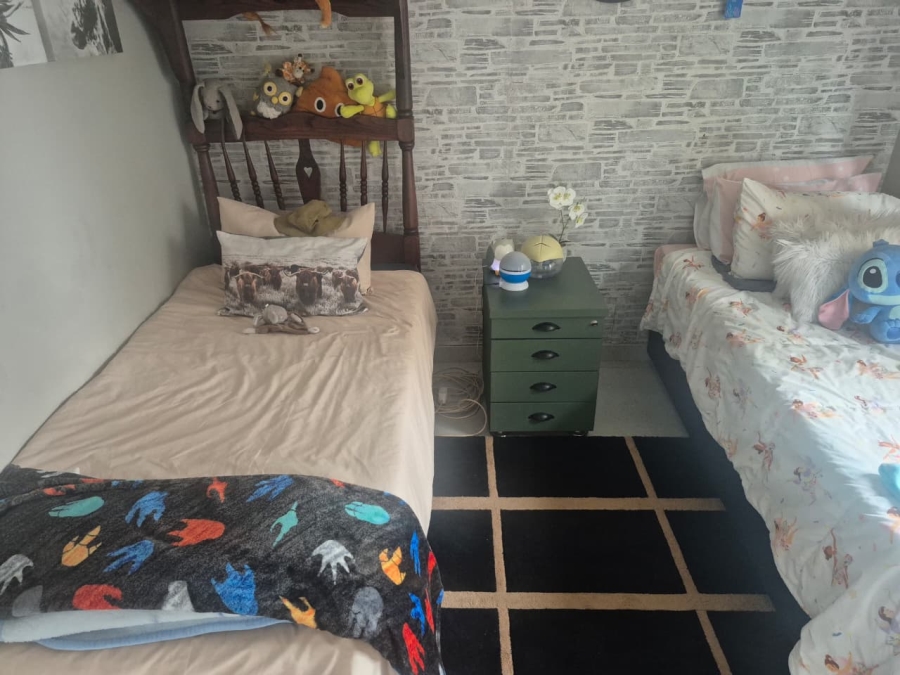 4 Bedroom Property for Sale in Escombe KwaZulu-Natal