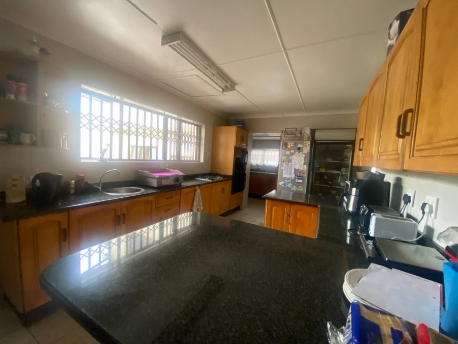 8 Bedroom Property for Sale in Westville KwaZulu-Natal