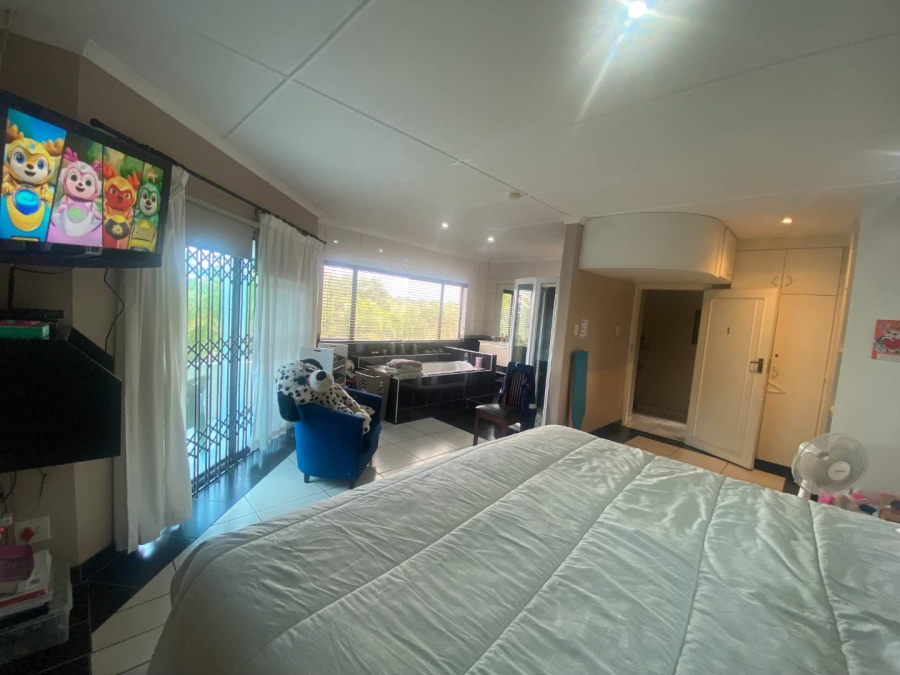 8 Bedroom Property for Sale in Westville KwaZulu-Natal