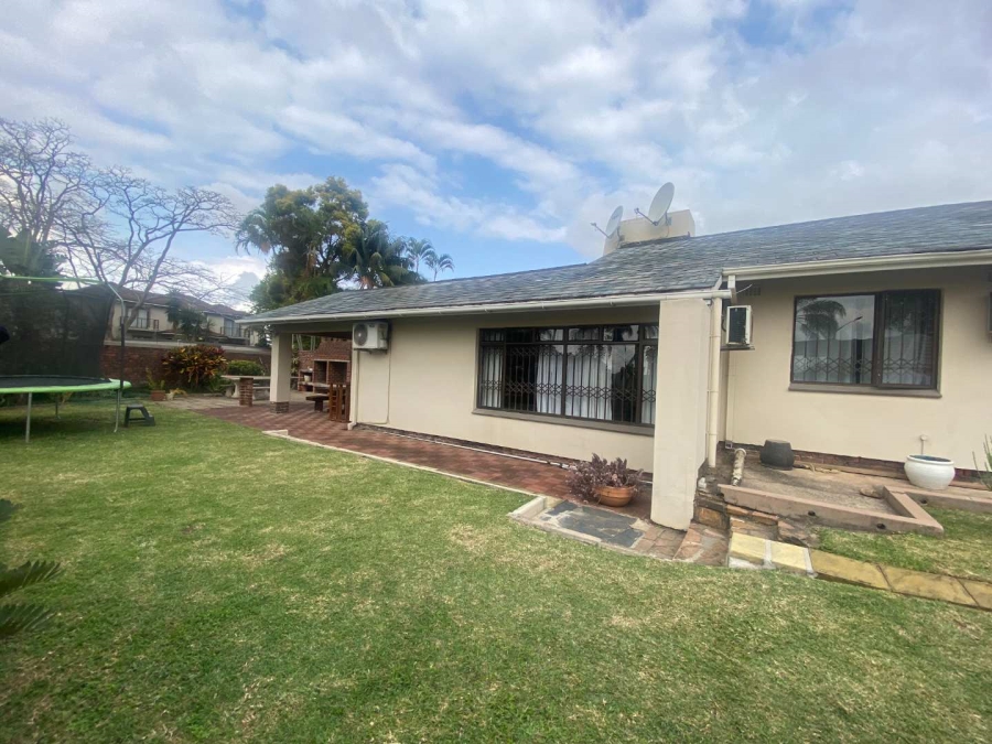 8 Bedroom Property for Sale in Westville KwaZulu-Natal